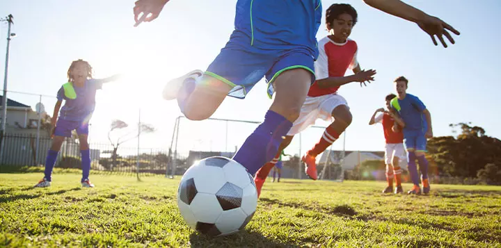 Más allá del fútbol: alternativas para que los niños encuentren el